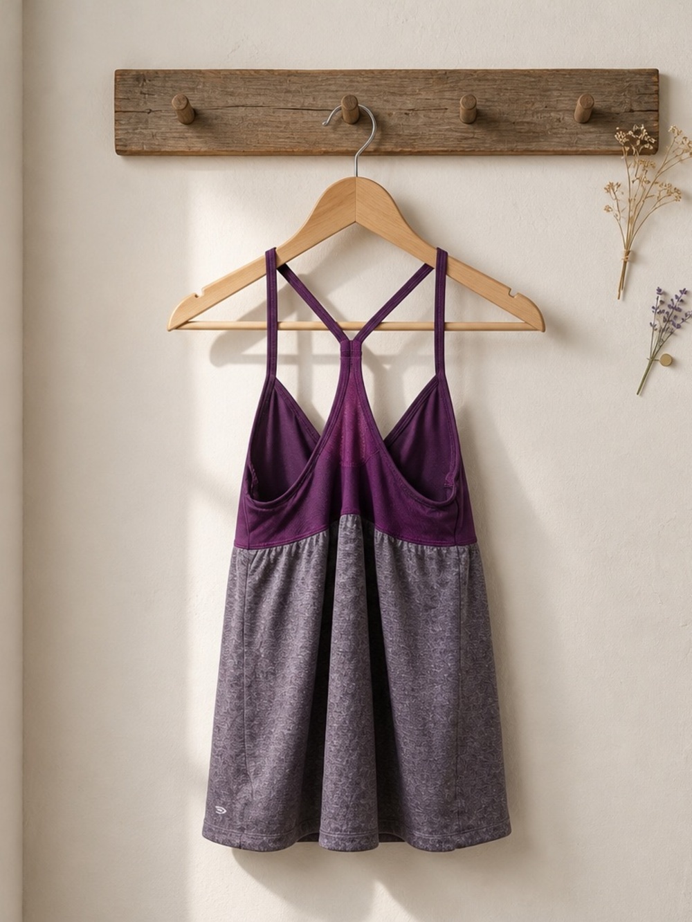 Champion Purple & Gray Seamless Sports Tank with Built-In Support - Picture 3 of 9